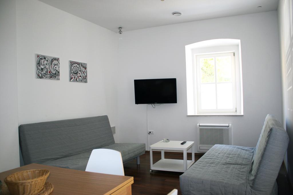 Park Apartments Изола Екстериор снимка