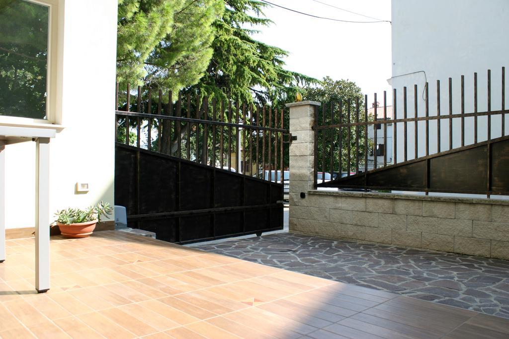 Park Apartments Изола Екстериор снимка