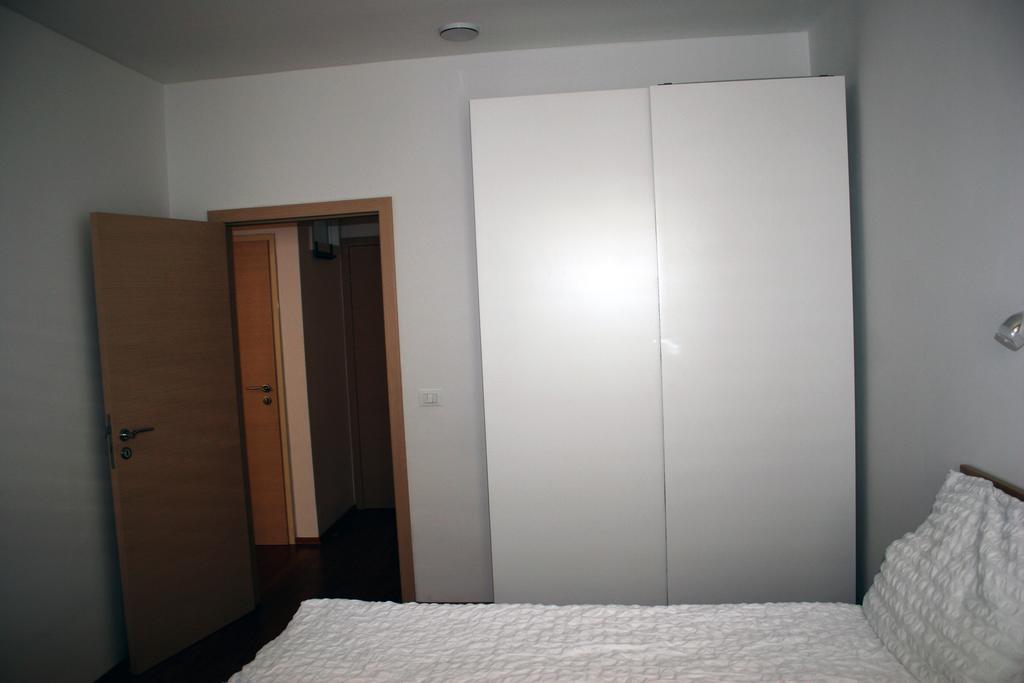 Park Apartments Изола Екстериор снимка