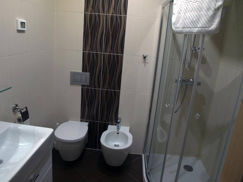 Park Apartments Изола Екстериор снимка